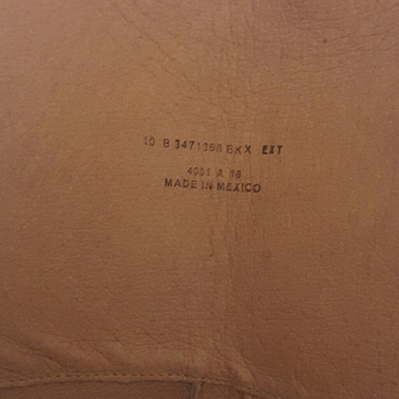 Frye genuine leather Melissa button back zip wide - Picture 6 of 8